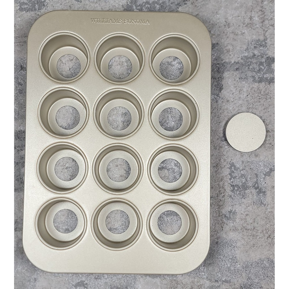 Williams-Sonoma Goldtouch Pro Nonstick‎ Cupcake/ Muffin Pan 12 Well - Picture 3 of 4